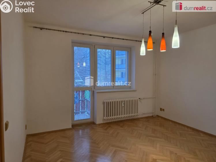 Pronájem bytu 3+1 Frenštát pod Radhoštěm, Školská čtvrť č. 1