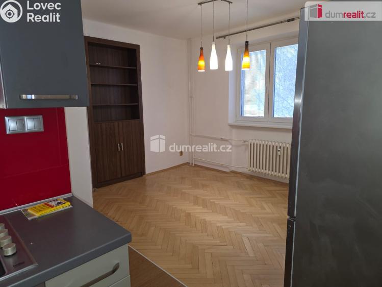 Pronájem bytu 3+1 Frenštát pod Radhoštěm, Školská čtvrť č. 6