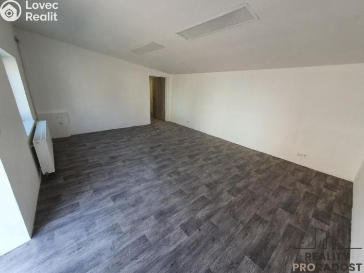 Pronájem kanceláře Znojmo, 28. října 2225/13 č. 2