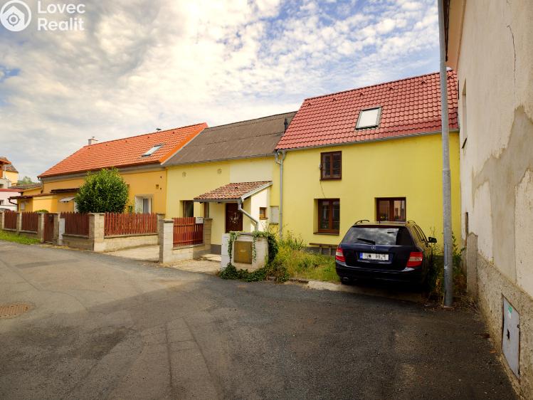 Prodej rodinného domu Lhotka nad Labem č. 8