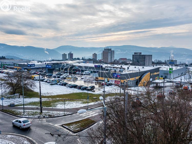 Pronájem bytu 2+1 Ústí nad Labem, Kmochova 3174/40 č. 31
