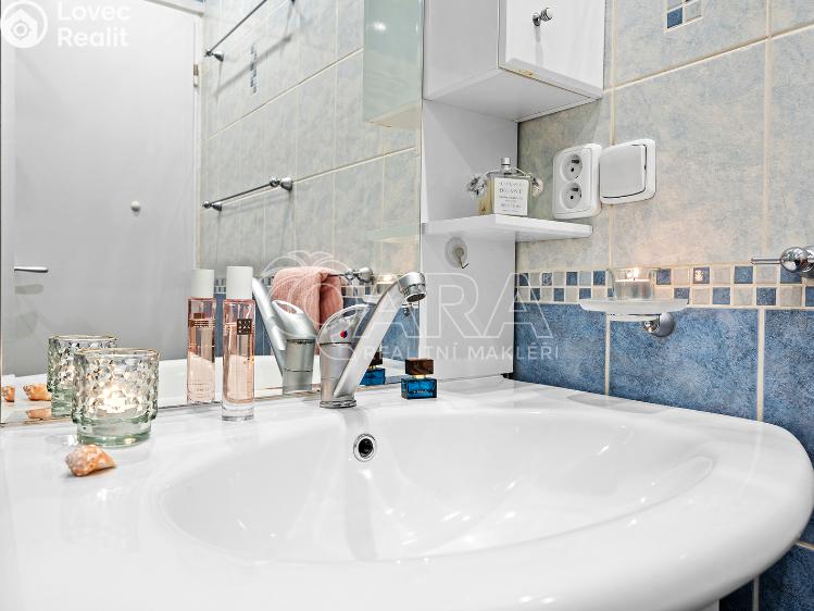 Rent apartment 2+1 Ústí nad Labem, Kmochova 3174/40 č. 18