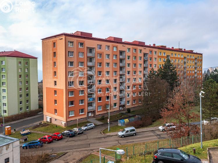Rent apartment 2+1 Ústí nad Labem, Kmochova 3174/40 č. 27