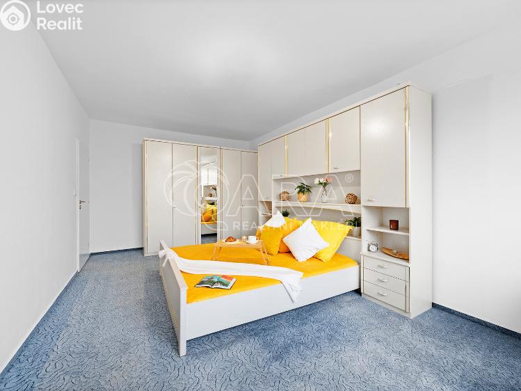 Pronájem bytu 2+1 Ústí nad Labem, Kmochova 3174/40 č. 1