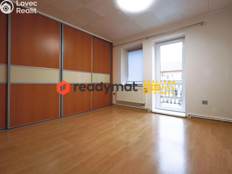 Rent apartment 2+1 Dubňany, Nám. 15.dubna č. 6