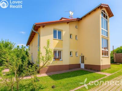 Prodej bytu 3+KK Hostivice, Unhošťská č. 3