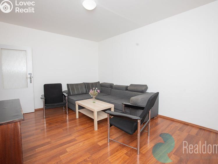 Pronájem bytu 3+1 Praha, Nedašovská č. 7