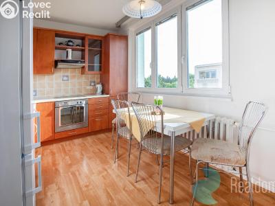 Pronájem bytu 3+1 Praha, Nedašovská č. 2