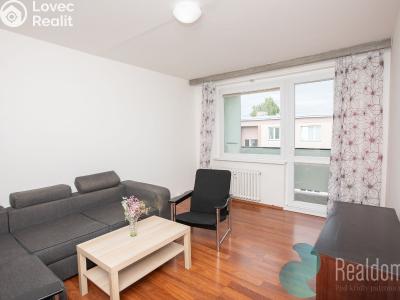 Pronájem bytu 3+1 Praha, Nedašovská č. 5