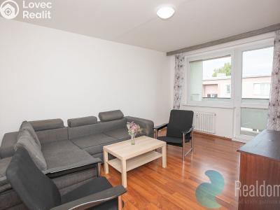 Pronájem bytu 3+1 Praha, Nedašovská č. 6