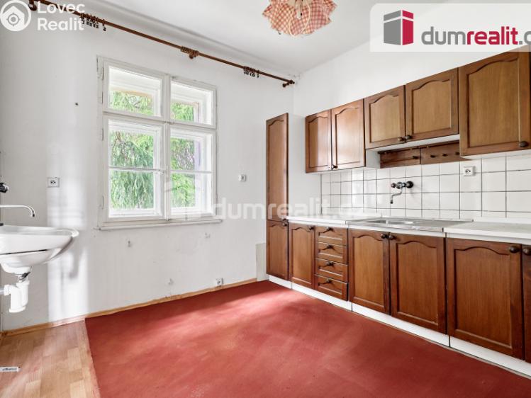 Sale apartment building Karlovy Vary, Fügnerova č. 14