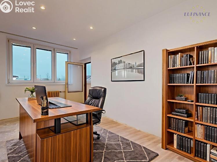 Prodej rodinného domu Praha, Chotěnovská 1381 č. 5