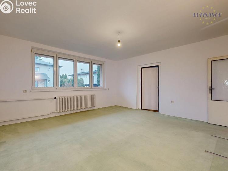 Prodej rodinného domu Praha, Chotěnovská 1381 č. 17