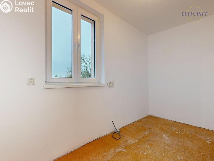 Prodej rodinného domu Praha, Chotěnovská 1381 č. 24