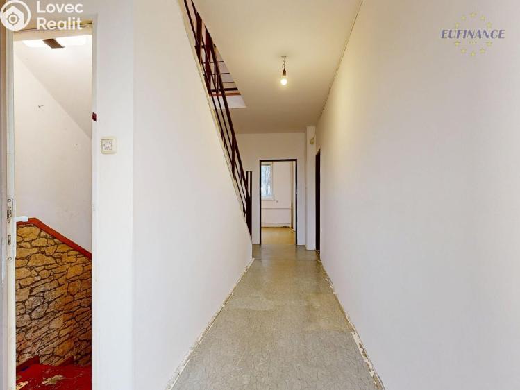 Prodej rodinného domu Praha, Chotěnovská 1381 č. 32