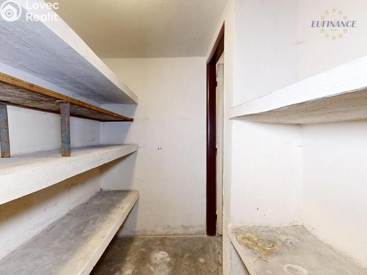 Prodej rodinného domu Praha, Chotěnovská 1381 č. 44