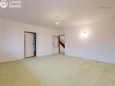 Продаж сімейного будинку Praha, Chotěnovská 1381 č. 18