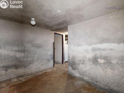 Продаж сімейного будинку Praha, Chotěnovská 1381 č. 48