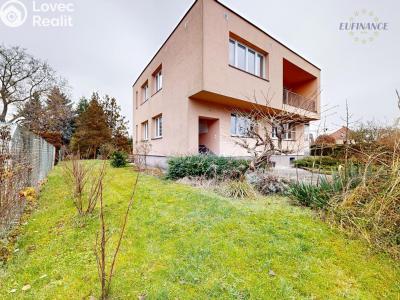 Продаж сімейного будинку Praha, Chotěnovská 1381 č. 55
