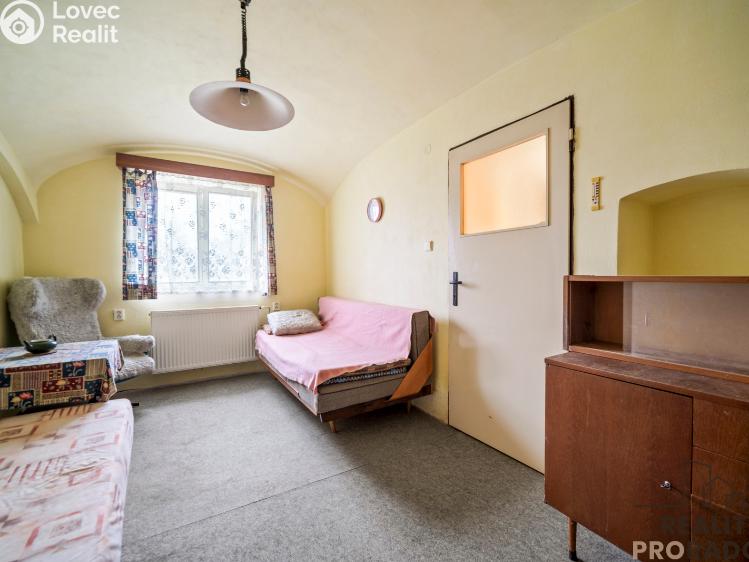 Sale cottage Moravany č. 11