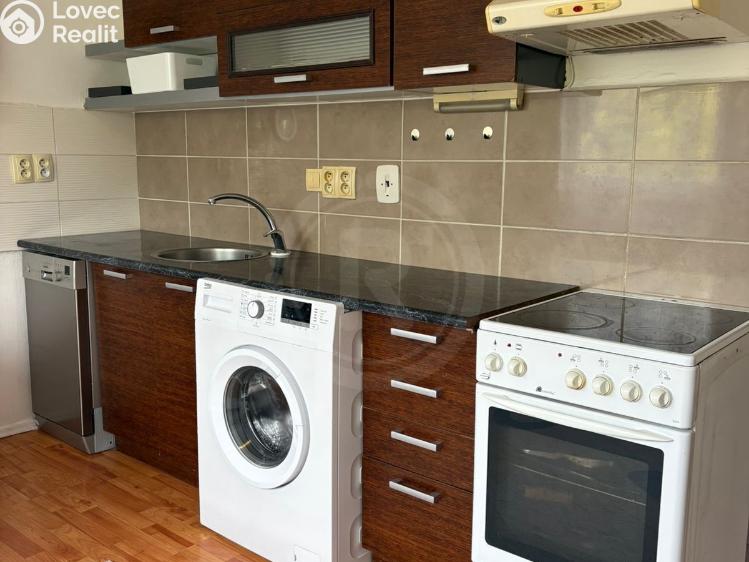 Продаж багатоквартирного будинку České Budějovice, K. Fleischmanna 579/6 č. 15