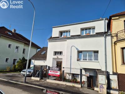 Продаж багатоквартирного будинку České Budějovice, K. Fleischmanna č. 40
