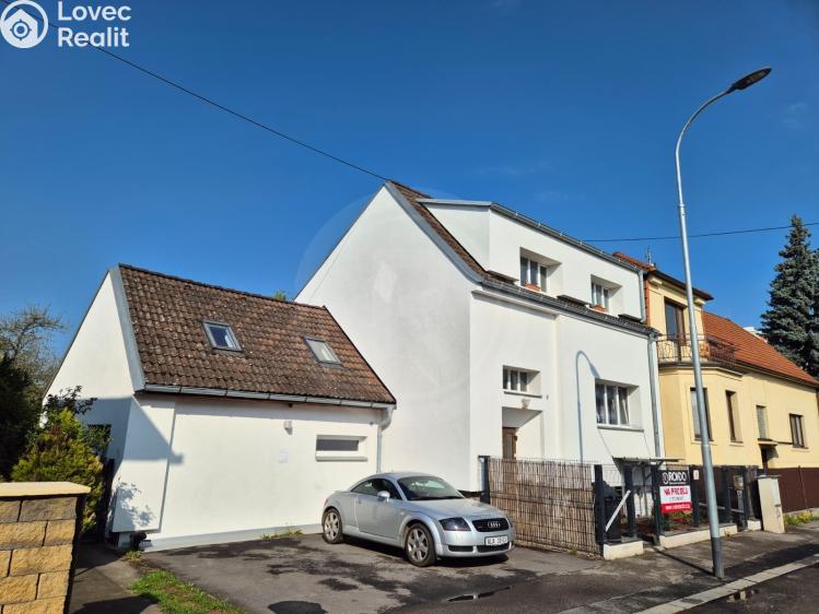 Продажа семейного дома České Budějovice, K. Fleischmanna 579/6 č. 1