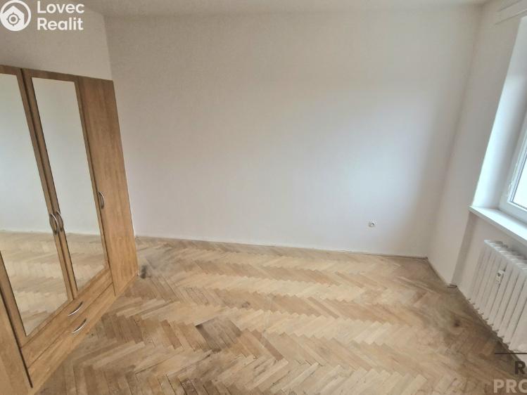 Pronájem bytu 2+1 Ostrava, Ludvíka Podéště 1866/16 č. 7