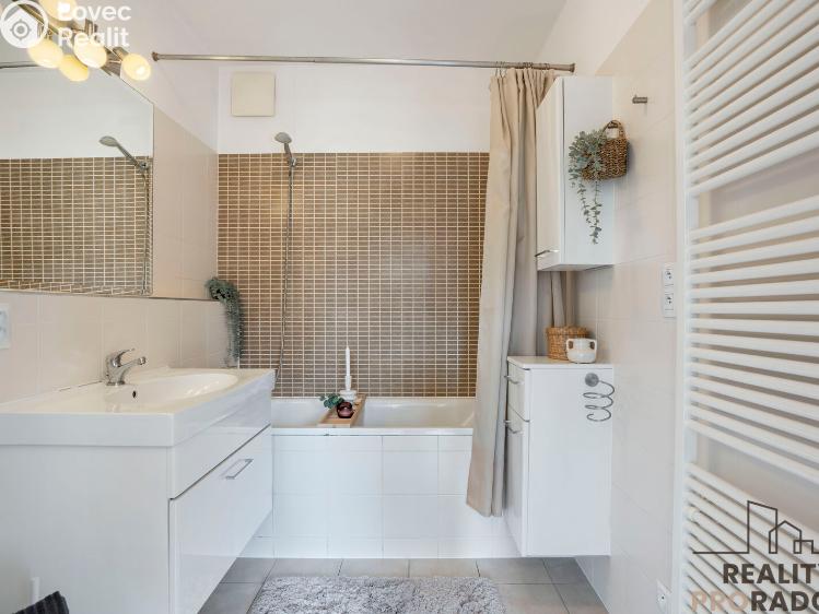 Pronájem bytu 2+KK Praha, K Červenému vrchu 845/2b č. 10