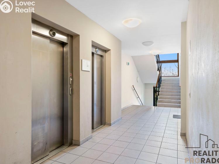 Pronájem bytu 2+KK Praha, K Červenému vrchu 845/2b č. 17