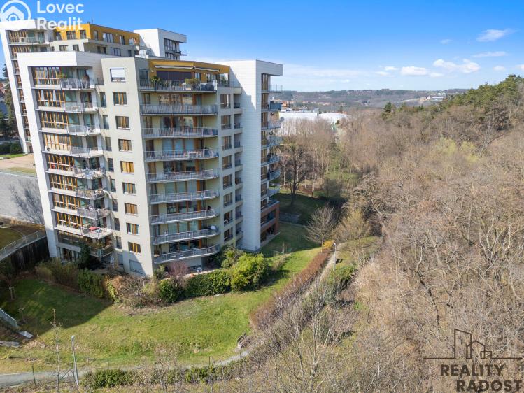 Pronájem bytu 2+KK Praha, K Červenému vrchu 845/2b č. 21