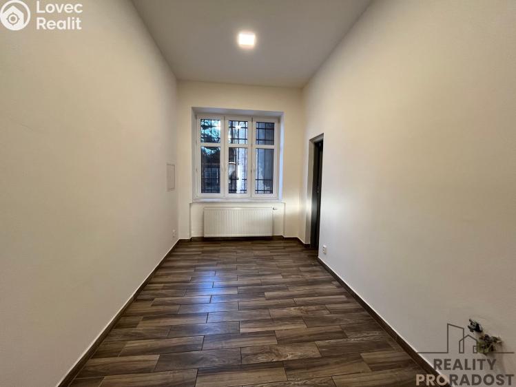 Оренда торгового приміщення Ostrava, Macharova č. 6