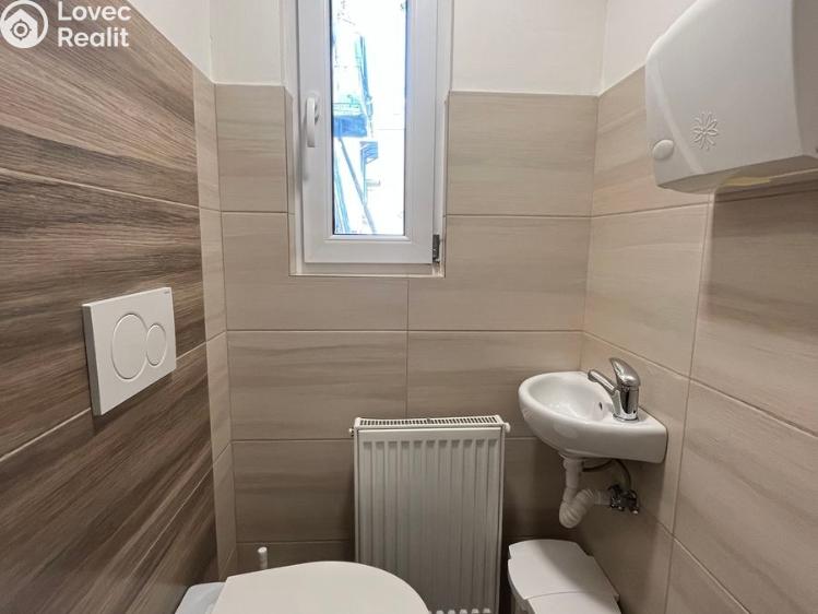 Pronájem obchodního prostoru Ostrava, Macharova č. 11