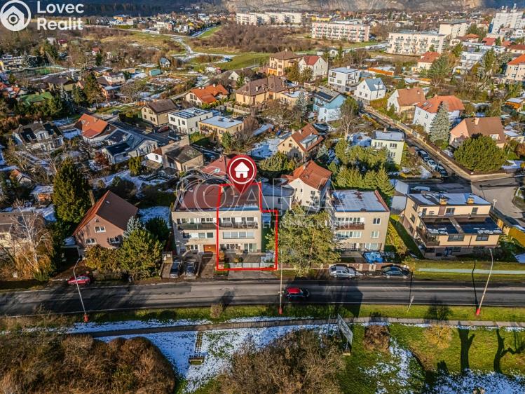 Prodej rodinného domu Roztoky, Lidická 1540 č. 2