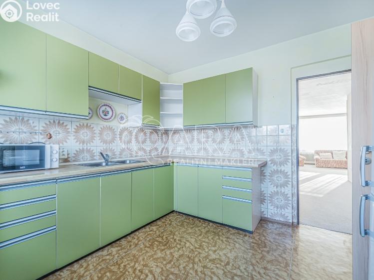 Prodej rodinného domu Roztoky, Lidická 1540 č. 9