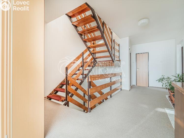 Prodej rodinného domu Roztoky, Lidická 1540 č. 11