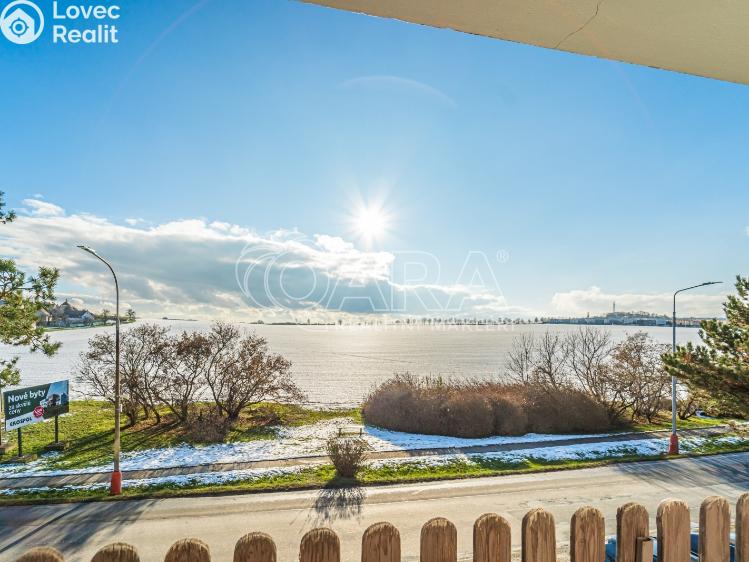 Prodej rodinného domu Roztoky, Lidická 1540 č. 20