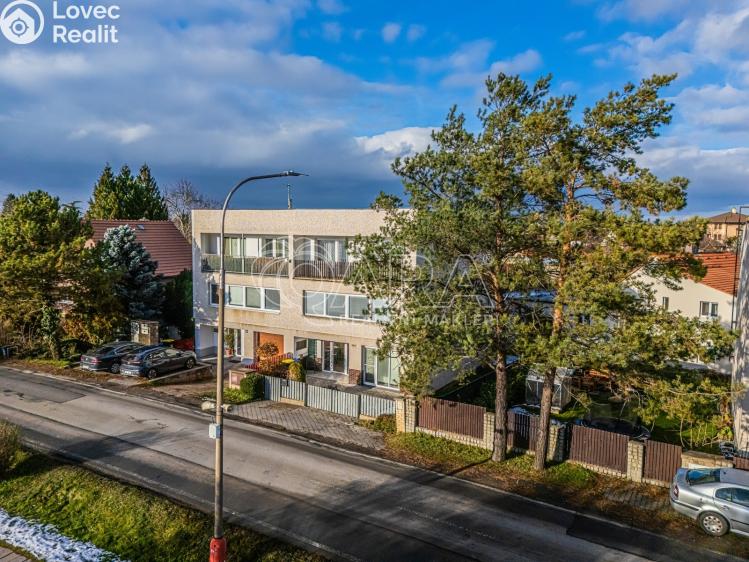 Prodej rodinného domu Roztoky, Lidická 1540 č. 29