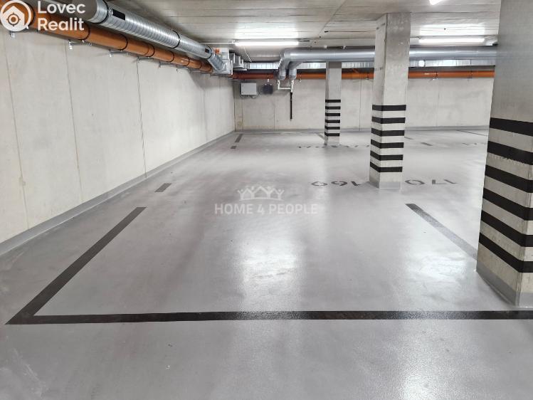 Pronájem garáže Brno, Bratislavská č. 4