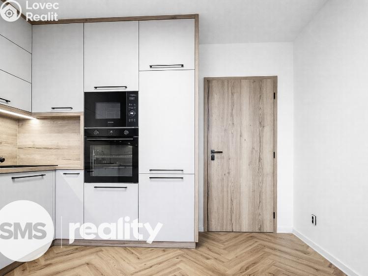 Продаж квартири 3+1 Ostrava, Gen. Píky 2898/28 č. 11