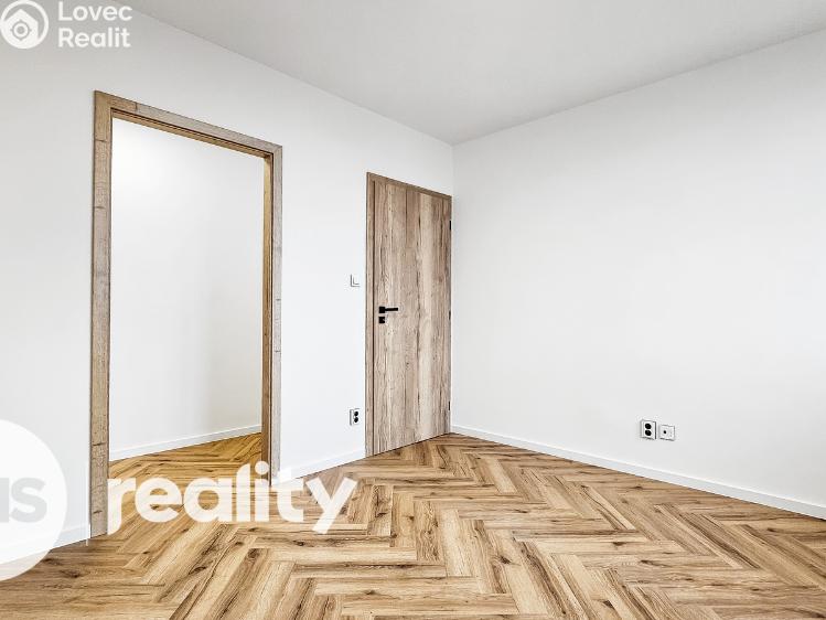 Prodej bytu 3+1 Ostrava, Gen. Píky 2898/28 č. 8