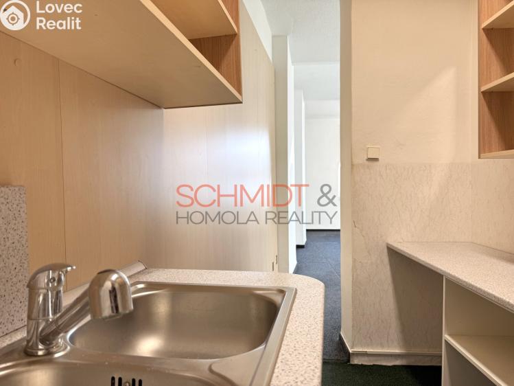 Оренда торгового приміщення Hustopeče, Janáčkova č. 7