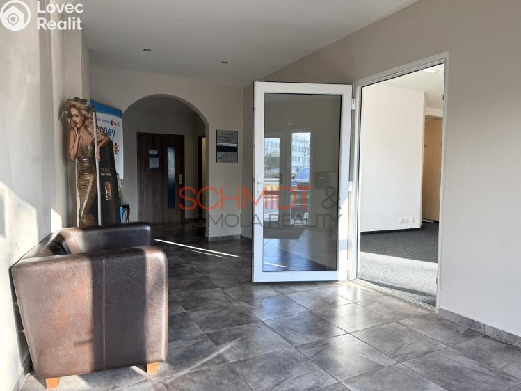 Оренда торгового приміщення Hustopeče, Janáčkova č. 8