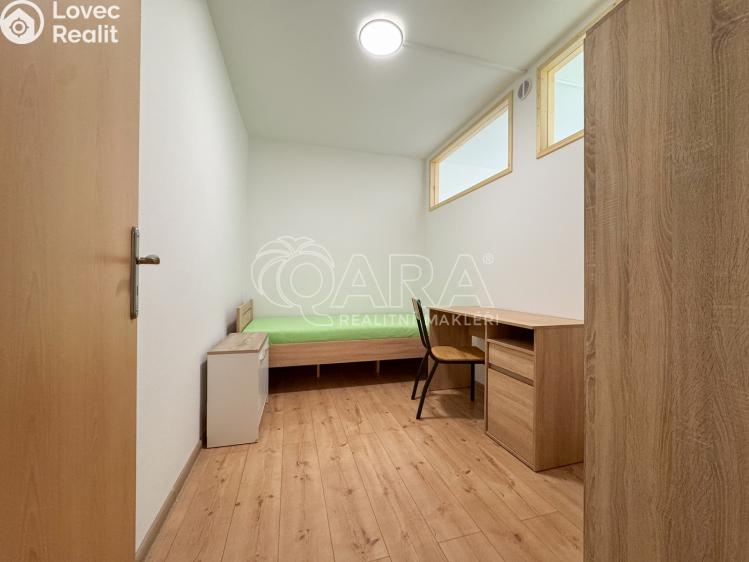 Pronájem bytu 3+1 České Budějovice, J. Opletala 833/53 č. 11