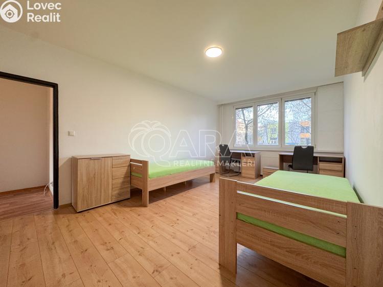 Pronájem bytu 3+1 České Budějovice, J. Opletala 833/53 č. 14