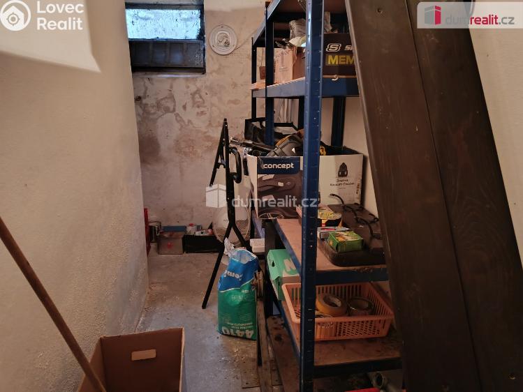 Rent commercial space Praha 8, Davídkova č. 18