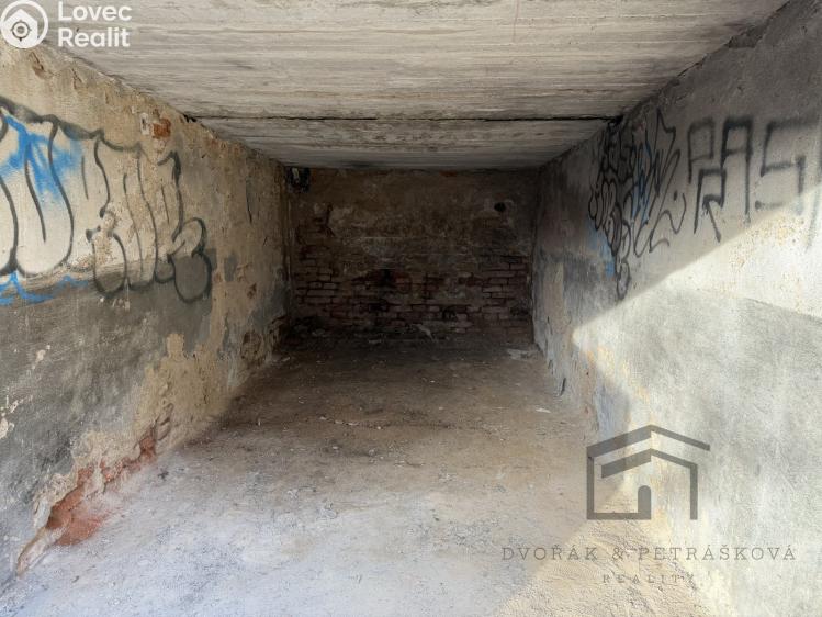 Prodej garáže Praha, Závišova č. 4