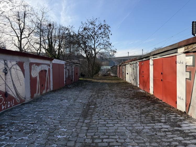 Prodej garáže Praha, Závišova č. 5