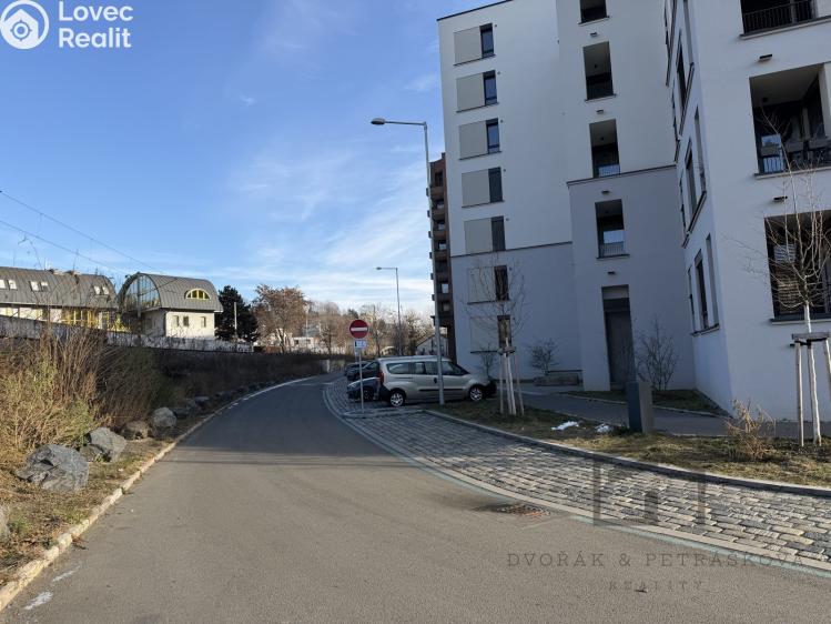 Prodej garáže Praha, Závišova č. 9