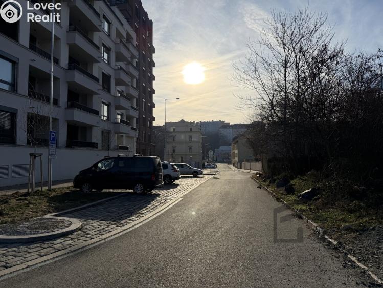 Prodej garáže Praha, Závišova č. 10